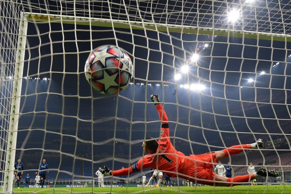 Real Madrid vence 2-0 al Inter y acaricia los octavos de final