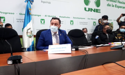 Diputados piden la renuncia de ministro Gobernación, Gendri Reyes