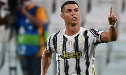 VÍDEO: Cristiano Ronaldo es nombrado  el “Mejor Jugador del Siglo”