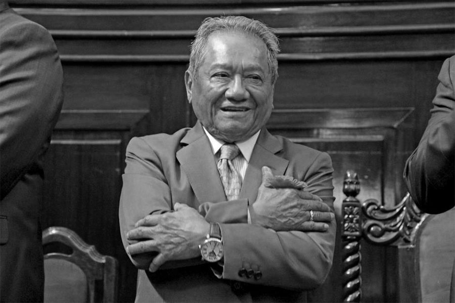 A los 86 años de edad muere Armando Manzanero tras contraer Covid-19