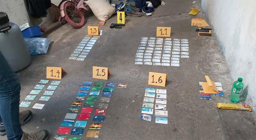Motoladrones usaron los DPI de sus víctimas para sacar préstamos en Escuintla
