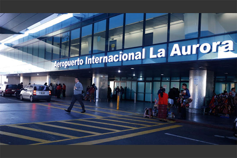 Aerolíneas solicitan a Ministerio de Salud eliminar prueba PCR para bajar precios a pasajeros 