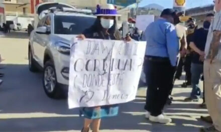 Tres puntos de la Ruta Interamericana son bloqueados por los 48 cantones