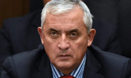 Otto Pérez Molina demanda regresar a Mariscal Zavala por miedo a contagio