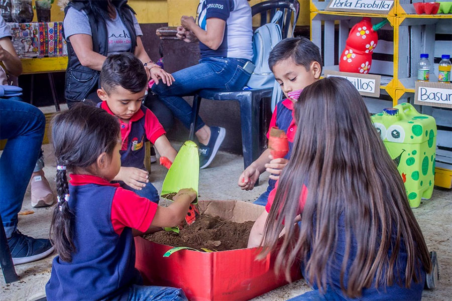 El centro educativo de San Juan Sacatepéquez cierra por crisis económica