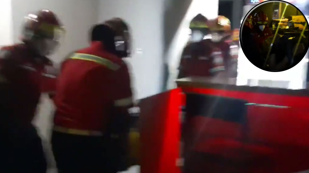 VIDEO: Una mujer muere en una balacera dentro de una discoteca