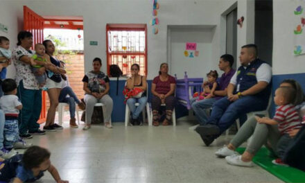Mineduc capacitará a padres de familia sobre protocolos