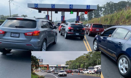 Inicia el retorno a la Ciudad Capital, Se aprecia gran carga vehicular en peaje Autopista Palín Escuintla