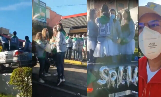 VIDEO: Sin mascarilla ni distanciamiento colegio privado celebra el regreso a clases