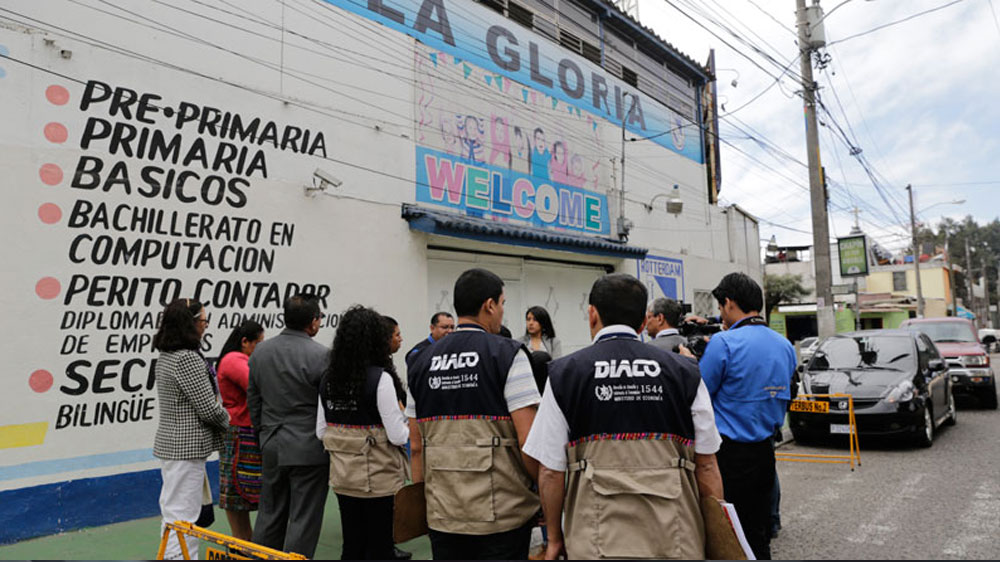 VIDEO: Buscan sancionar a colegios que exijan uniforme en clases virtuales