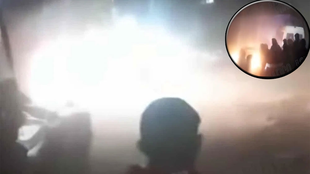 VIDEO: Un grupo de vecinos furiosos queman vivos a dos ladrones
