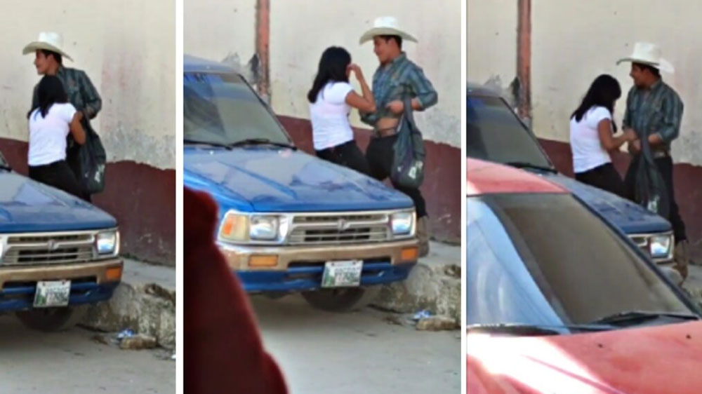 VIDEO: Menor de edad es captada pidiéndole a su pareja que tengan relaciones en la vía pública