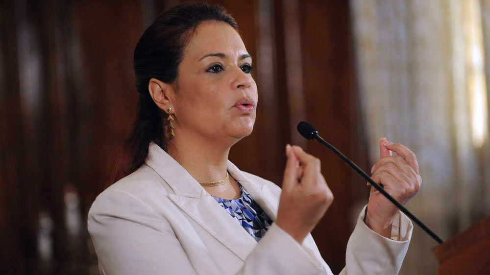 Baldetti recibe visita de Juez “No se puede levantar de la cama”