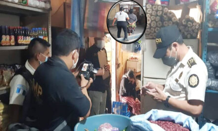 Menor de 13 años estaba encadenada de pies y manos por su progenitora