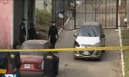 VIDEO: Ataque armado en la zona 18 deja una persona fallecida