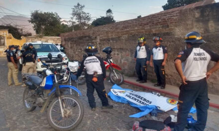 3 agentes de la PMT de Antigua son capturados por matar a golpes a un hombre
