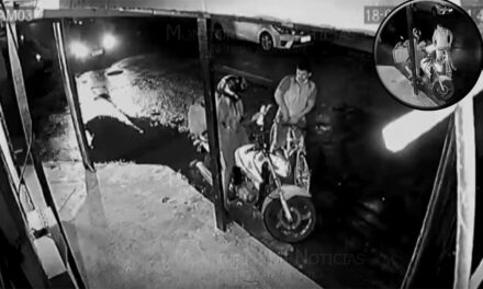 Conductor le pasó las llantas de su carro a delincuente que intentó atacar a motorista (Video)