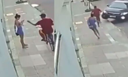 “Justicia por mano propia” Vio que le robaban a su novia y atropelló al delincuente con el auto (Video)