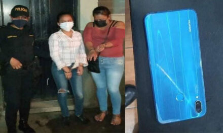Mujeres engañan a hombre con tener intimidad, le roban su billetera y el celular en Quetzaltenango