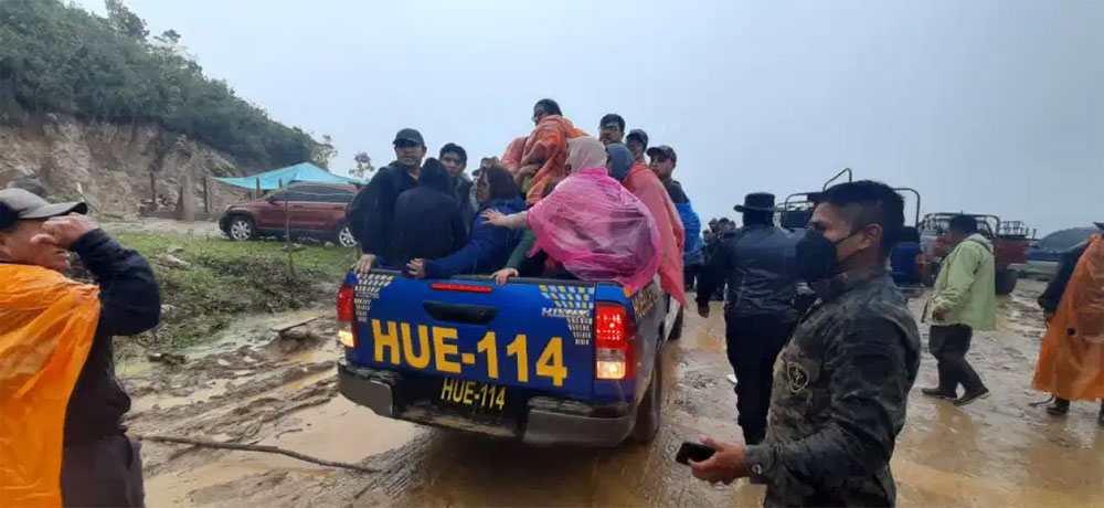 Turistas estuvieron atrapados día y medio en Laguna Brava, Huehuetenango