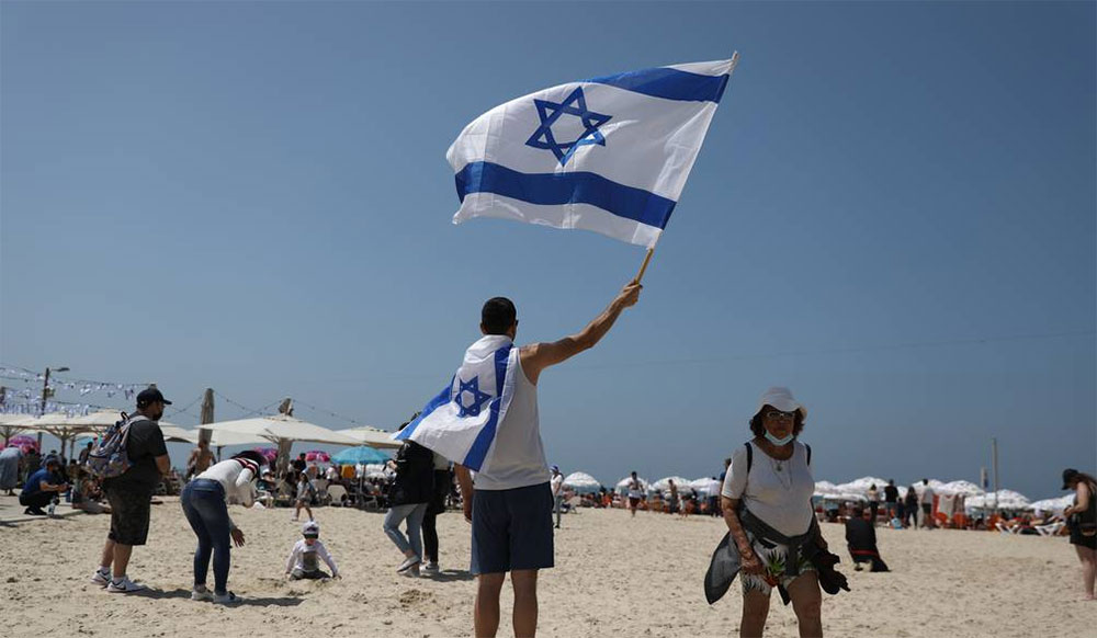 Sin mascarilla y al aire libre será la nueva norma vigente en Israel