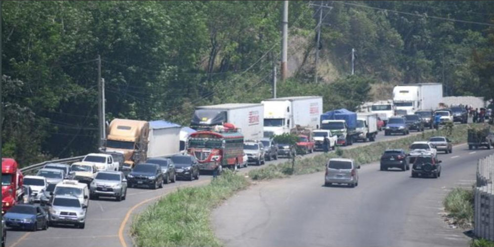 RETORNO: Así se encuentra el tráfico para retornar a la Capital (Videos)