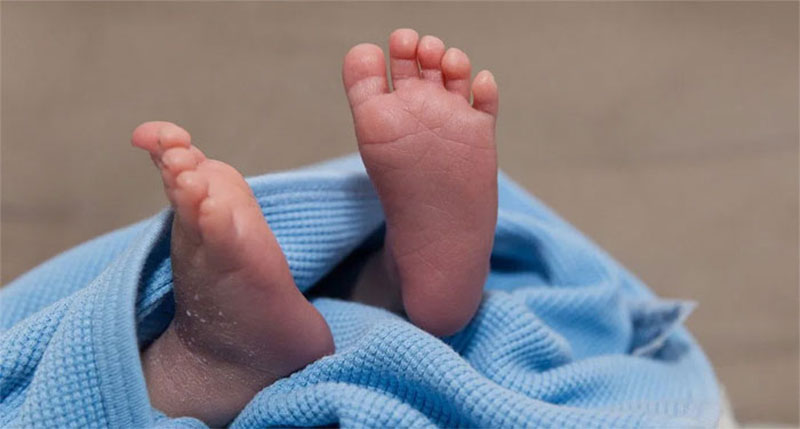 IRAK: Por primera vez en la historia nace un bebe con tres miembros Viriles