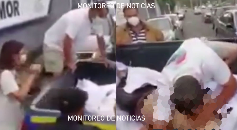 Padre llora sobre el cadáver de su hijo quien se fue en el puente El Incienso (Video)