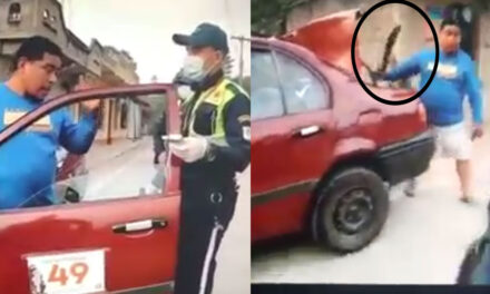 Momento exacto en que un taxista ebrio intenta agredir con arma blanca a PMT (Video)