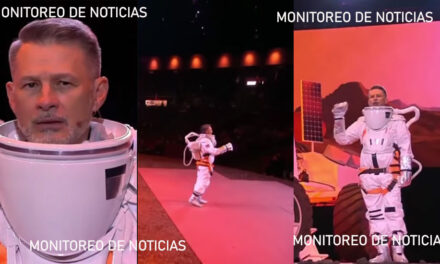 Cash Luna se disfraza de Astronauta en medio de una Prédica y lo comparan con varios políticos (Video)