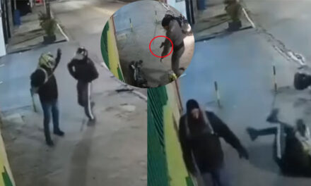 Momento exacto en que delincuente es acribillado cuando robaba una motocicleta (Video)