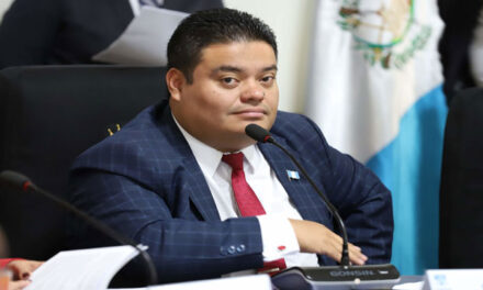 Con el micrófono abierto Allan Rodríguez: “Tengo que levantar esta m ahorita” (Video)