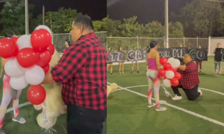 Hombre le prepara una sorpresa a su novia para pedirle matrimonio y ella lo rechaza (Video)