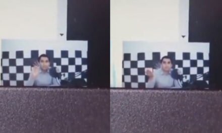 Profesor amenaza con expulsar a los alumnos que usen lenguaje exclusivo (Video)