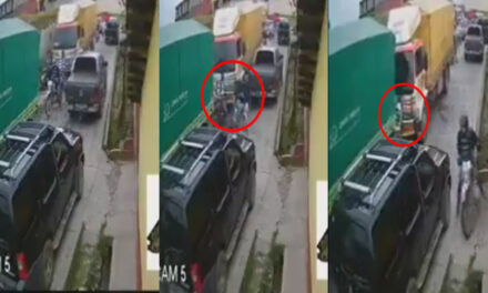 Momento exacto cuando camión atropella y mata a dos hermanos en Huehuetenango (Video)
