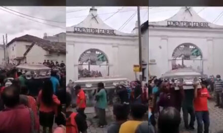 Amigos y familiares de Chichicastenango bailan con el ataúd en hombros (Video)