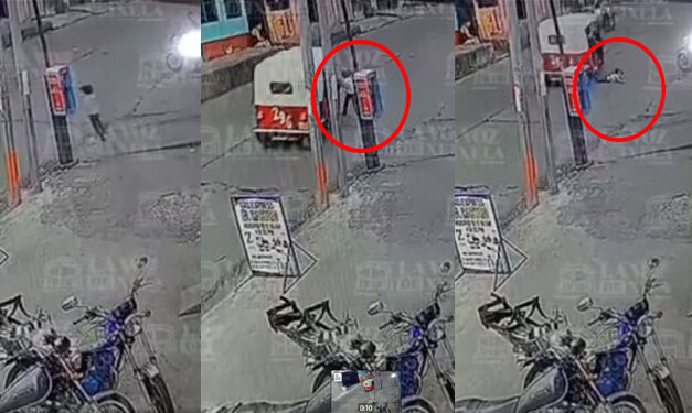 Momento exacto en que niño se cruza la calle y mototaxi le pasa las llantas encima (Video)