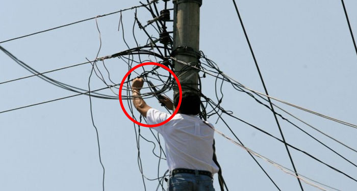 Hombre intentó robar energía eléctrica y terminó electrocutado