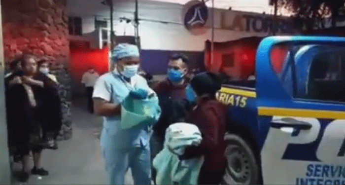 “Mi hijo se muere” Madre pide ayuda para llevar a su hijo a un hospital (Video)