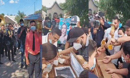 Con mariachi y cerveza amigos y familiares despiden a Keyla Villeda (Video)