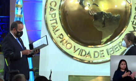 Consuelo Porras es reelecta como Fiscal General