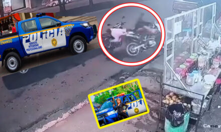 Momento en que Policías abaten a tiros a dos delincuentes (Video)