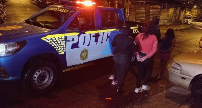 Tres menores de la mara 18 son detenidas cuando descuartizaban a otra adolescente (Video)