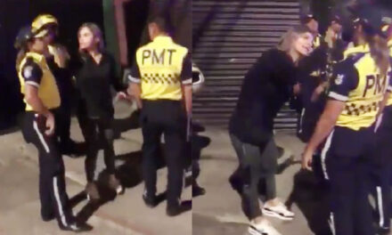 Mujer en estado de ebriedad le pega a varios agentes de Tránsito por multa (Video)