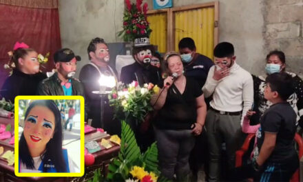 (VIDEO) Los conmovedores mensajes de la familia y amigos en el último velorio de “Chispita”