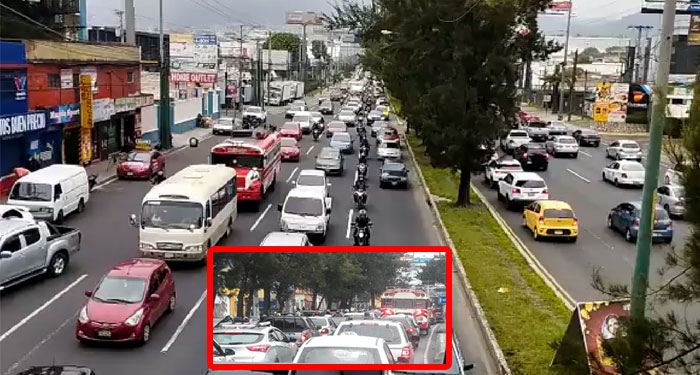 Tránsito paralizado en calzadas Roosevelt y San Juan (Video)