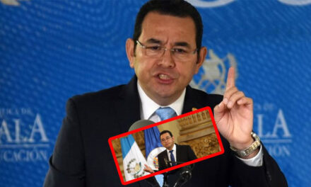 Felicitan a Jimmy Morales por haber expulsado a la CICIG de Guatemala (Video)