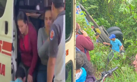 Bus cae al fondo de barranco en el kilómetro 42 de la Ruta a El Salvador (Video)