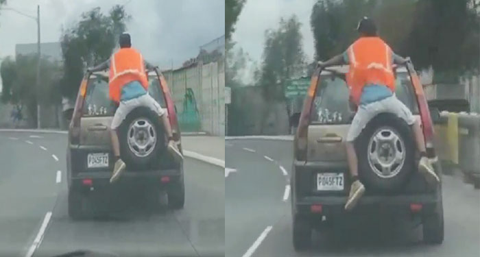 Hombres arriesga su vida colgándose carro en movimiento (Video)