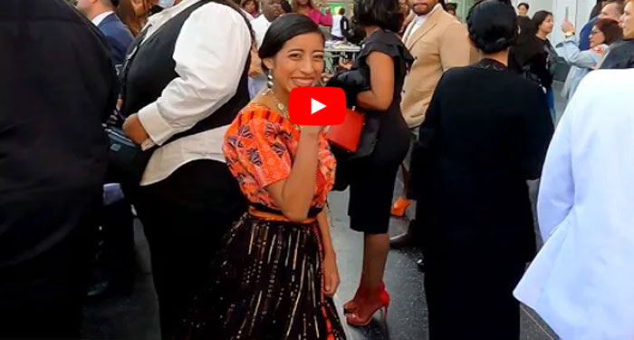 Las palabras de María Mercedes Coroy a su paso por la alfombra roja en el estreno de “Wakanda Forever”